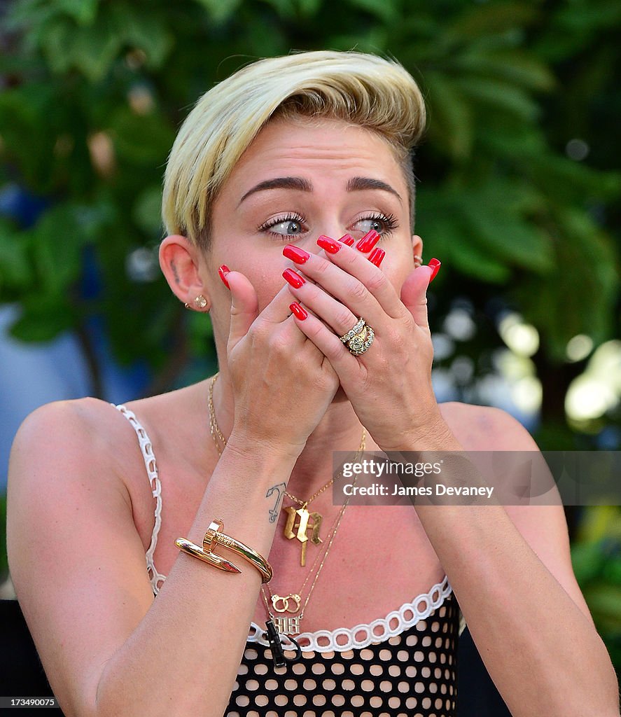 Miley Cyrus, Ryan Seacrest, Keith Urban and June "Mama June" Shannon Visit ABC's "Good Morning America"