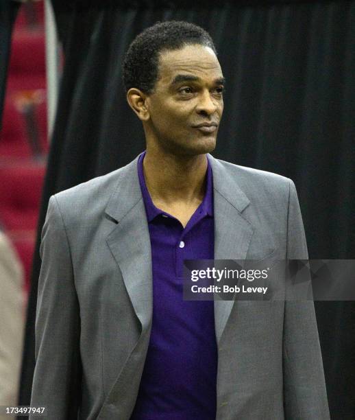 Bob Sampson Photos and Premium High Res Pictures - Getty Images