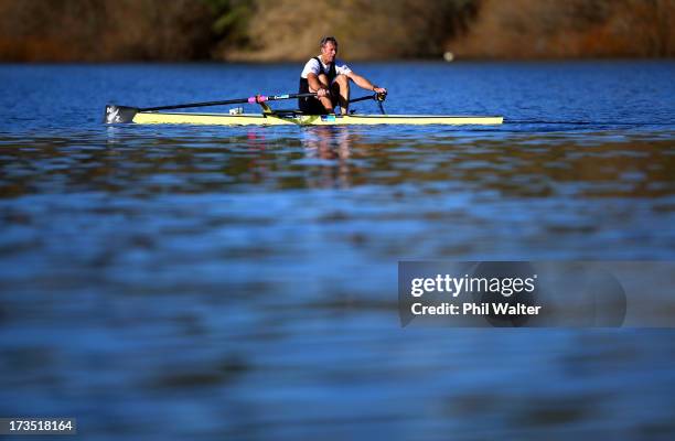 New Zealand single skull rower Mahe Drysdale trains on Lake Karapiro on July 16, 2013 in Cambridge, New Zealand.