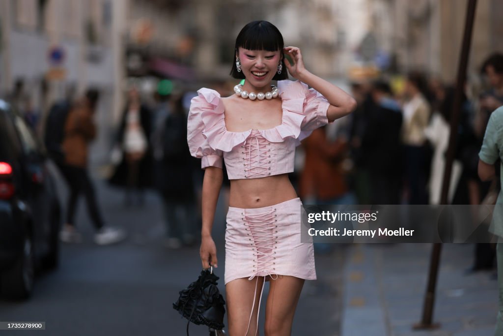 Street Style - Paris Fashion Week - Womenswear Spring/Summer 2024 - Day Five