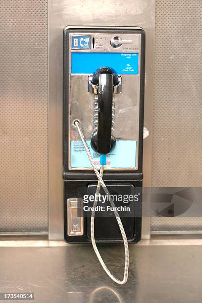 pay phone - pay phone stockfoto's en -beelden