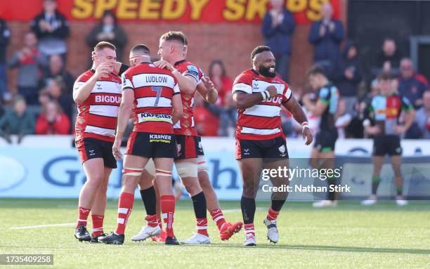 Jamal Ford-Robinson of Gloucester celebrates after he scores the winning try during the Gallagher Premiership Rugby match between Gloucester Rugby...