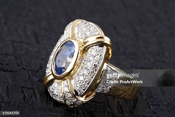 sapphire diamant-ring - diamantring stock-fotos und bilder