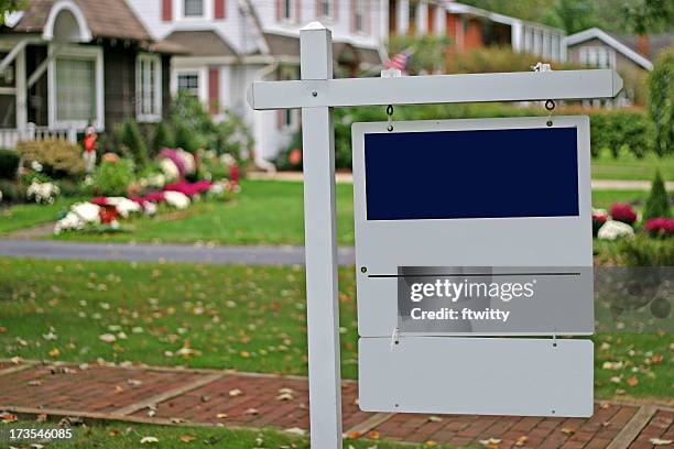 blank real estate sign - yard sign stock pictures, royalty-free photos & images