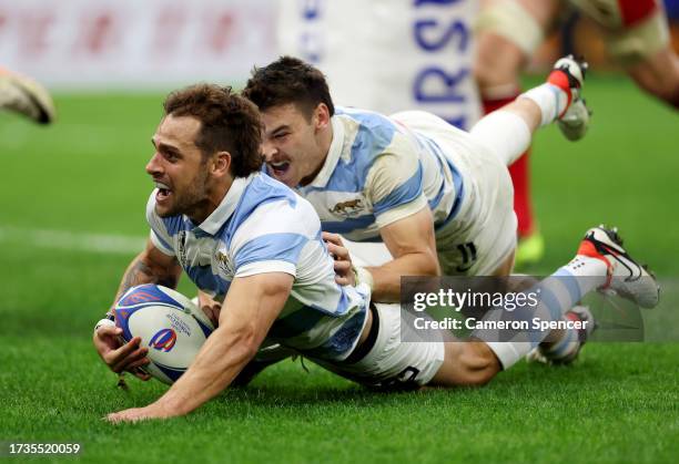 Nicolas Sanchez of Argentina scores his team's second try during the Rugby World Cup France 2023 Quarter Final match between Wales and Argentina at...