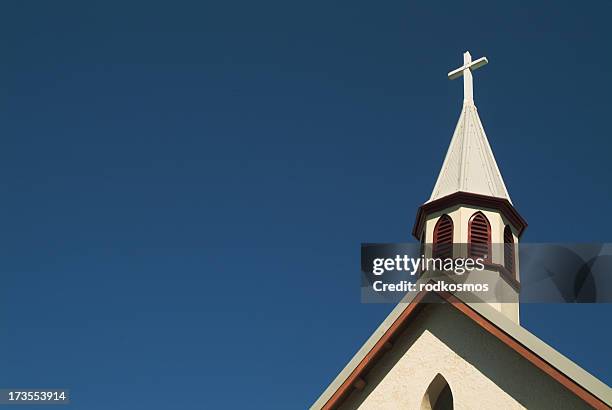 colonial cross - steeple stock pictures, royalty-free photos & images