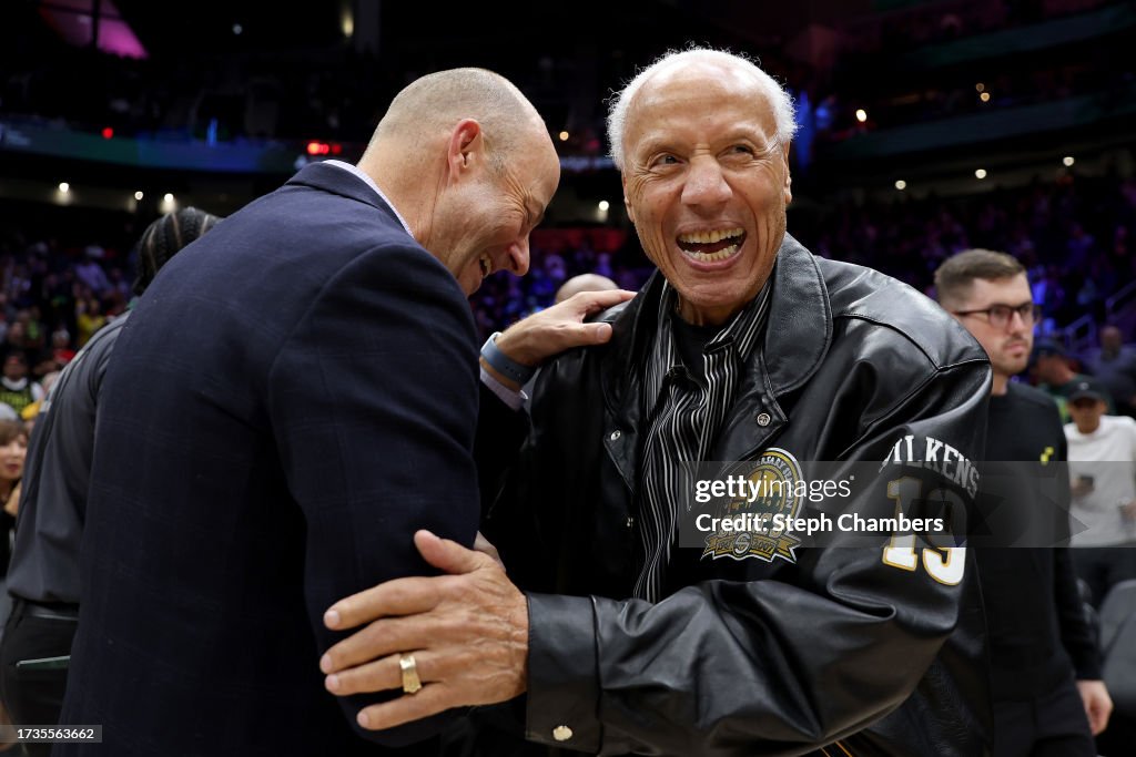 Utah Jazz v Los Angeles Clippers