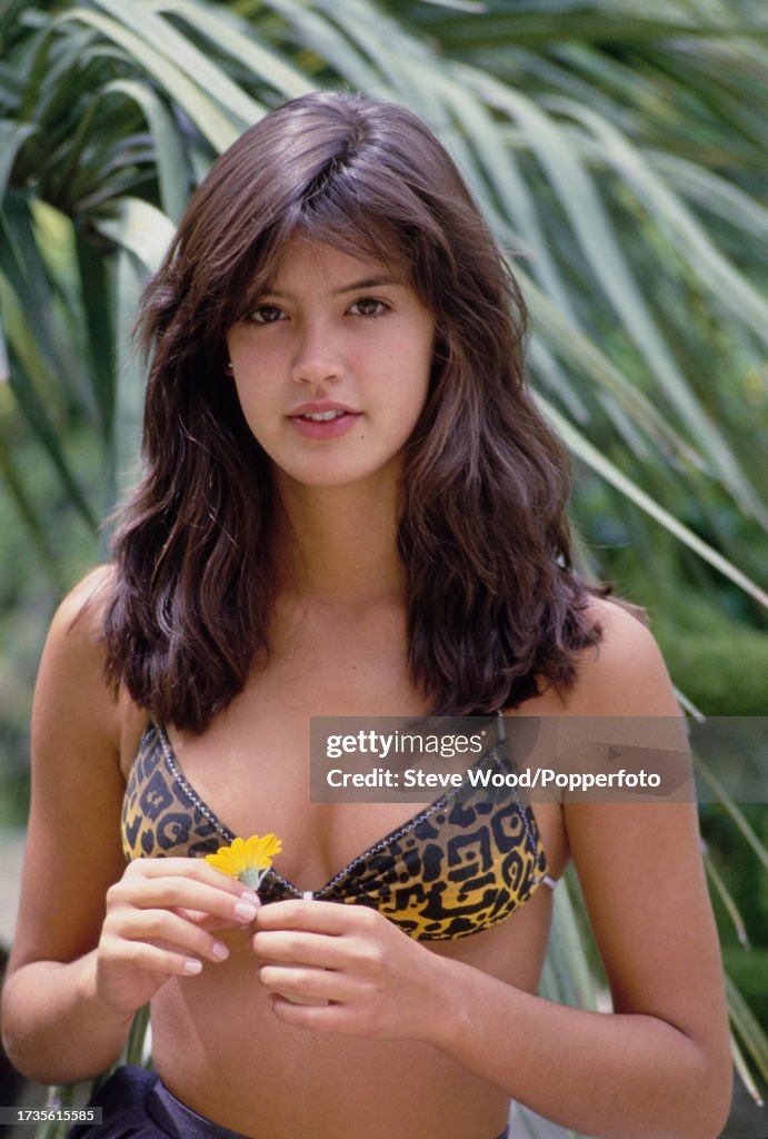 American actress Phoebe Cates, circa 1981. News Photo Getty Images