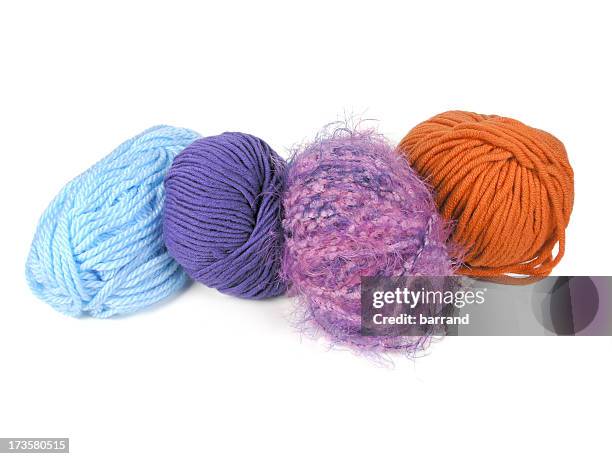 palle di filato - gomitolo di lana foto e immagini stock