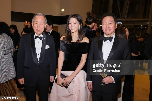 Ban Ki-Moon,Chloe Kim and Chey Tae-Won attend the "One Planet, Building Bridges To A Better Future" Gala at Fondation Louis Vuitton on October 14,...