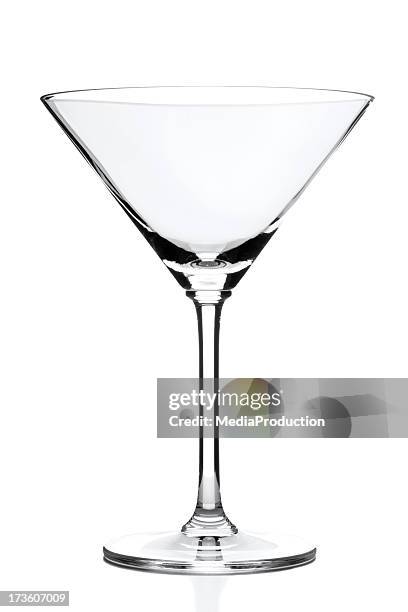 vaso de martini - vasos de cocteles fotografías e imágenes de stock