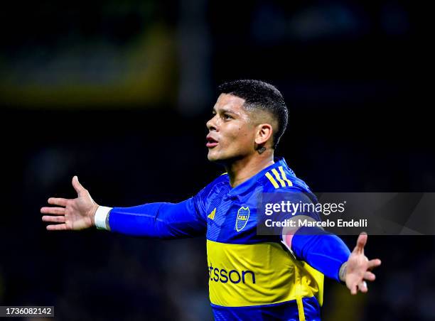 Marcos Rojo of Boca Juniors celebrates after scoring the team's first goal during a match between Boca Juniors and Union as part of Group B of Copa...