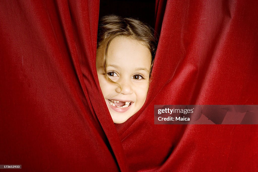 Peeking through the curtain rail