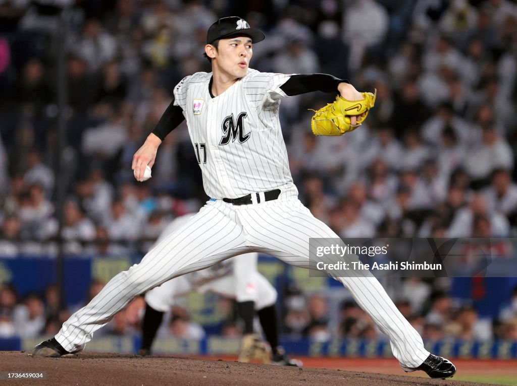 Fukuoka SoftBank Hawks v Chiba Lotte Marines - Pacific League Climax Series 1st Stage: Game 1