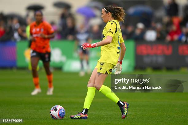 Lydia Williams of the Melbourne Victory moves the ball out of defence during the round one A-League Women match between Melbourne Victory and...