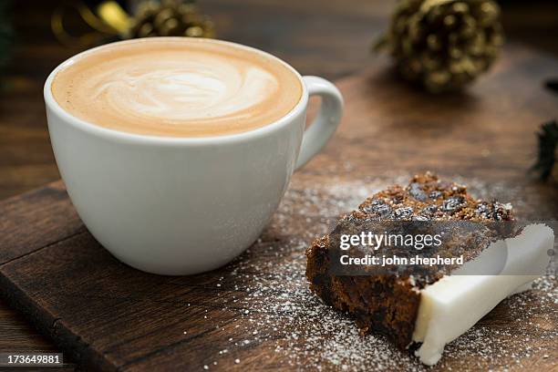 christmas cake and coffee - christmas cake stock pictures, royalty-free photos & images