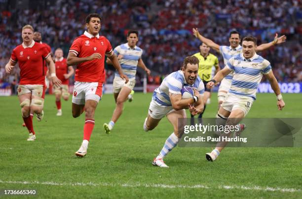 Nicolas Sanchez of Argentina scores the team's second try during the Rugby World Cup France 2023 Quarter Final match between Wales and Argentina at...