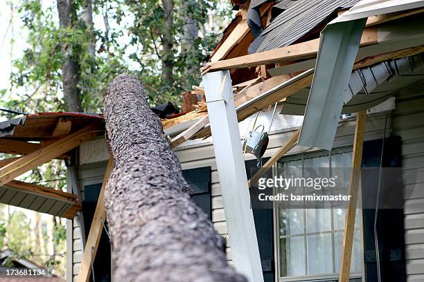 furacão katrina danos 1 - damaged - fotografias e filmes do acervo