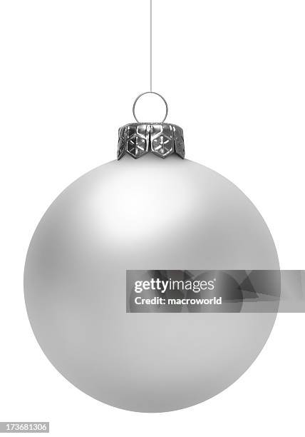 white christmas ball (aislado) - plata fotografías e imágenes de stock