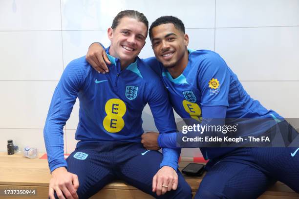 Conor Gallagher and Levi Colwill of England pose for a photo in the gym at Spurs Lodge on October 15, 2023 in London, England.