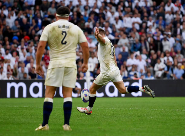 Owen Farrell of England scores a drop goal during the Rugby World Cup France 2023 Quarter Final match between England and Fiji at Stade Velodrome on...