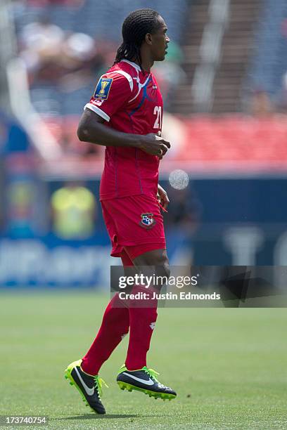 Richard Dixon of Panama in action against Canada during the first half of a CONCACAF Gold Cup match at Sports Authority Field at Mile High on July...