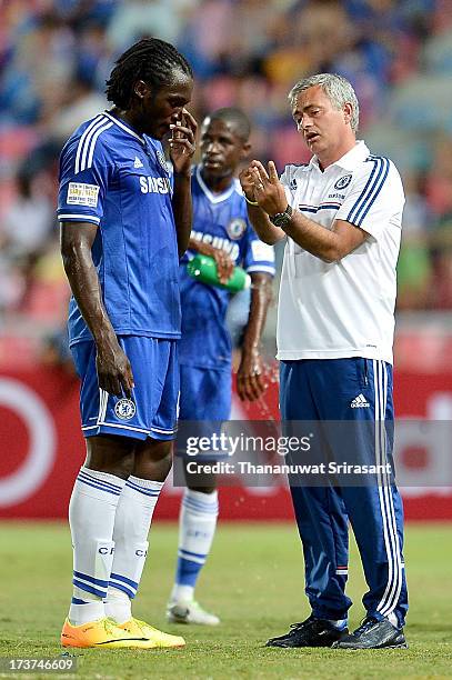 Manager Jose Mourinho of Chelsea FC talking with Romelu Lukaku during the international friendly match between Chelsea FC and the Singha Thailand...