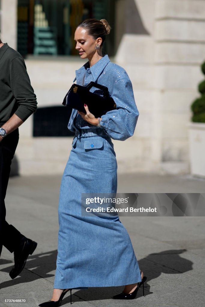 Street Style - Paris Fashion Week - Womenswear Spring/Summer 2024 - Day Two