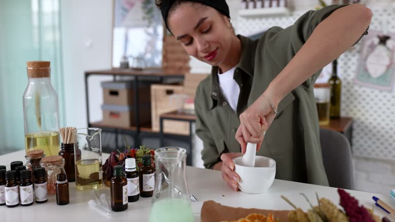 https://media.gettyimages.com/id/1737649436/video/young-woman-working-on-new-products-in-her-cosmetics-store.jpg?b=1&s=640x640&k=20&c=3JJGmlqxhNpfL3ukAnm9iQQKo2Kp6rWOrmXkKdy11FI=