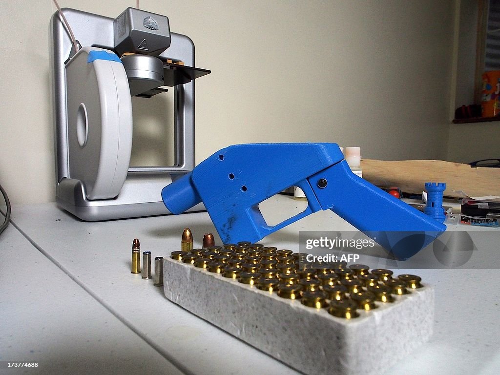 LIFESTYLE-US-TECHNOLOGY-GUNS