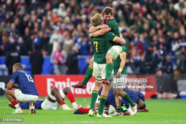Pieter-Steph Du Toit and Kwagga Smith of South Africa celebrate victory at full-time following the Rugby World Cup France 2023 Quarter Final match...