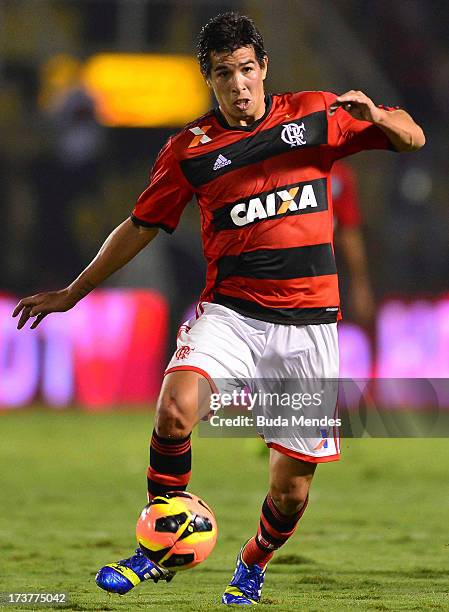 Victor Caceres of Flamengo drives the ball during the match between Flamengo and Asa as part of the Brazil Cup 2013 at the Cidadania Stadium on July...