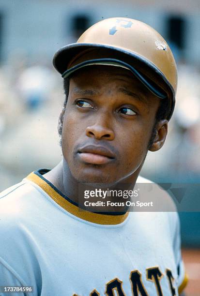 Al Oliver of the PIttsburgh Pirates looks on from the on-deck circle against the Philadelphia Phillies during an Major League Baseball game circa...