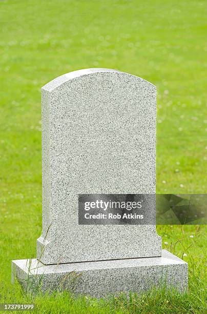 blank headstone - blank gravestone stockfoto's en -beelden