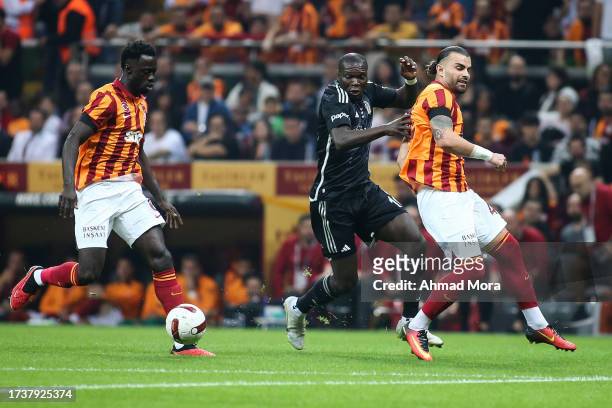 Vincent Aboubakar of Besiktas is challenged by Davinson Sanchez of Galatasaray during the Super Lig match between Galatasaray and Besiktas at RAMS...