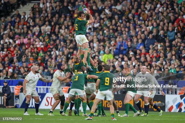 Lineout during the Rugby World Cup France 2023 match between England and South Africa at Stade de France on October 21, 2023 in Paris, France.