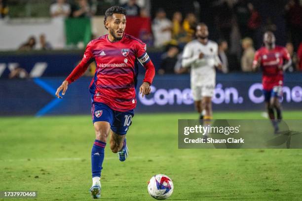 Jesús Ferreira of FC Dallas controls the ball during the game against Los Angeles Galaxy at Dignity Health Sports Park on October 21, 2023 in Carson,...