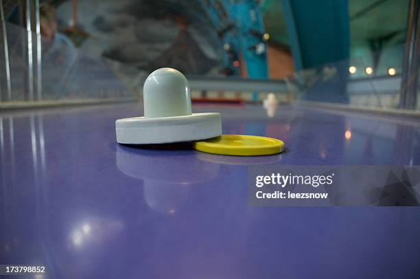 air hockey - air hockey table stock pictures, royalty-free photos & images