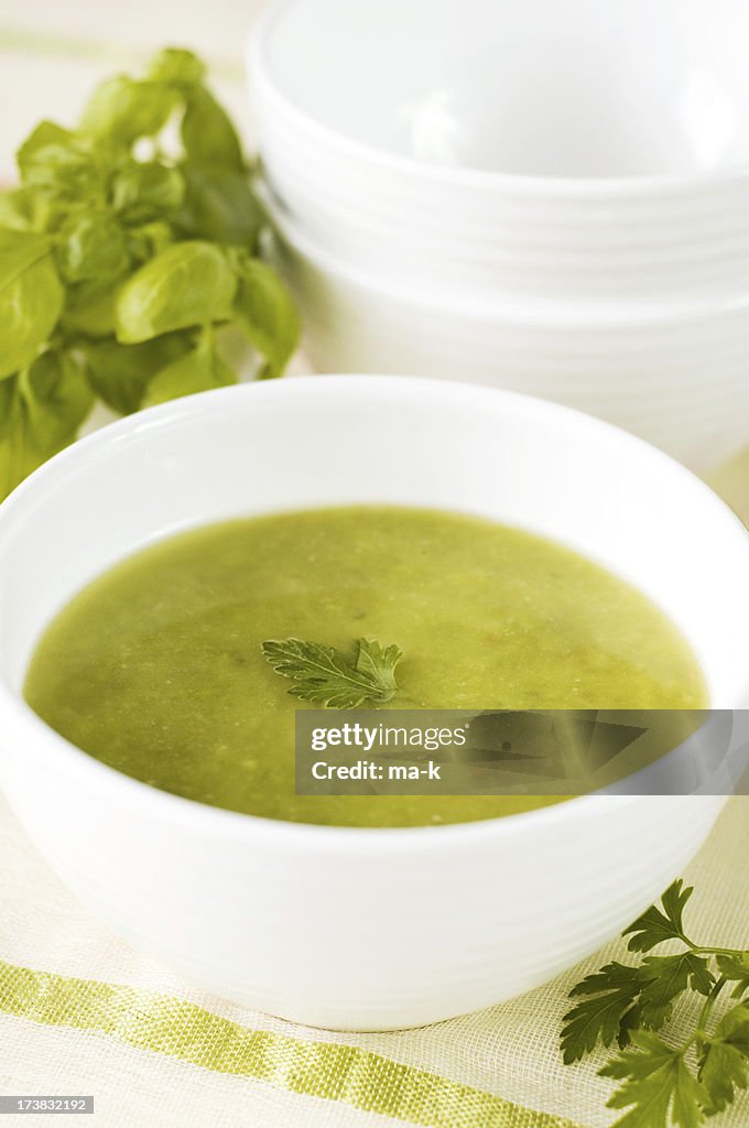 Grün-Suppe