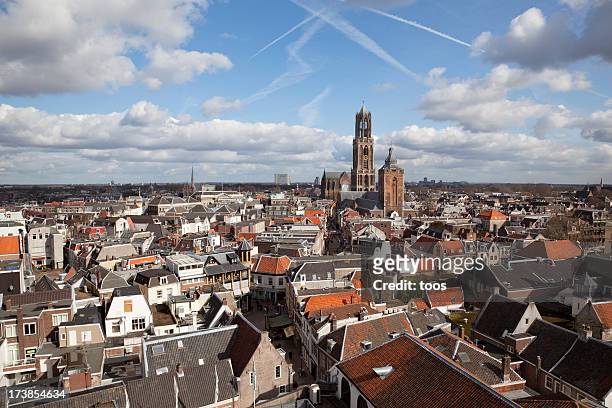 scenic dutch cityscape (xxxl) - utrecht stockfoto's en -beelden