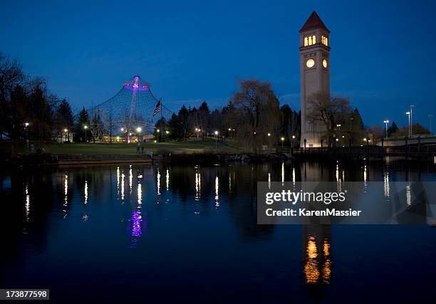 spokane at night - spokane stockfoto's en -beelden