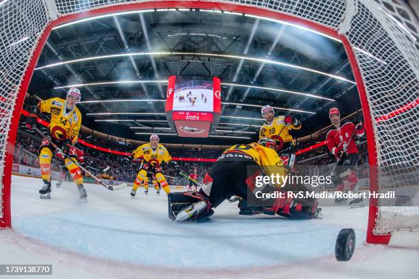 Goalie Adam Reideborn of SC Bern concedes a goal during the Swiss National League game between Lausanne HC and SC Bern at Vaudoise Arena on October...