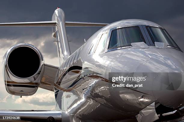 business jet - corporate jet stock pictures, royalty-free photos & images