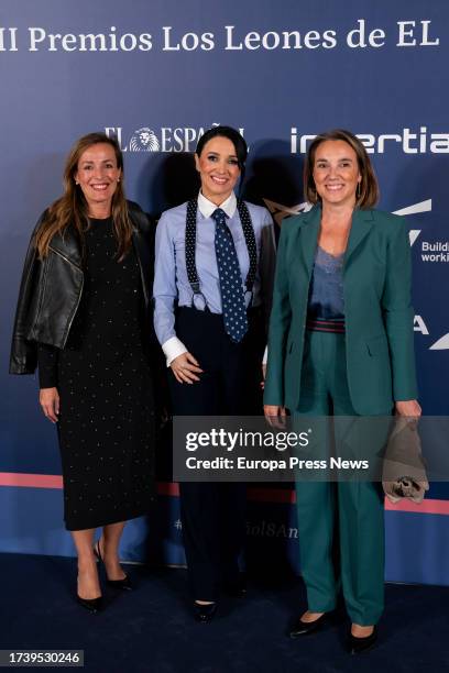 The fourth secretary of the Congress of Deputies Maria del Carmen Navarro, Cruz Sanchez de Lara and the general secretary and spokeswoman of the...