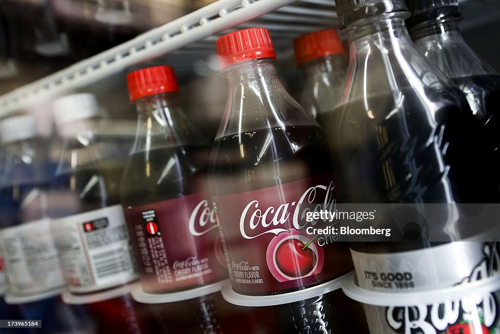 Coca-Cola Products Ahead Of Earnings Data