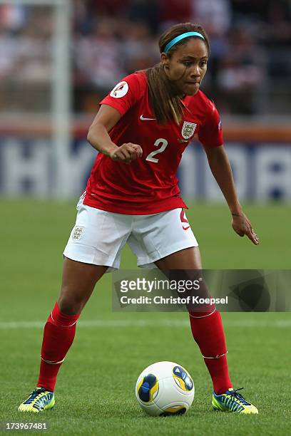 Alex Scott of England runs with the ball during the UEFA Women's EURO 2013 Group C match between France and England at Linkoping Arena on July 18,...