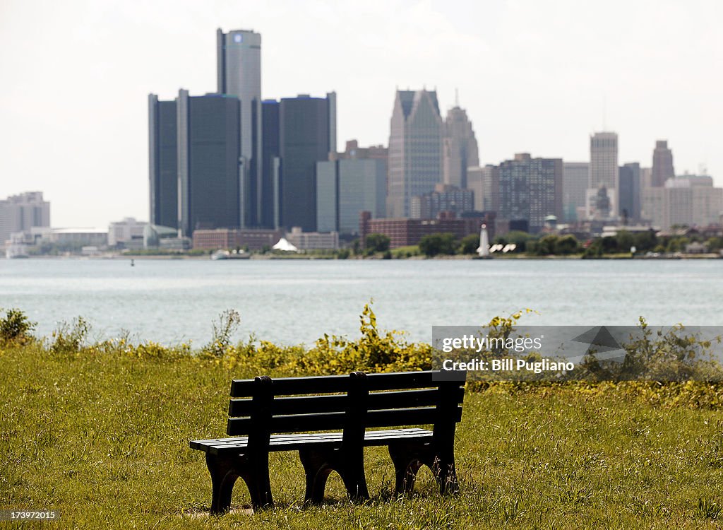 Detroit Teeters On Edge Of Bankruptcy