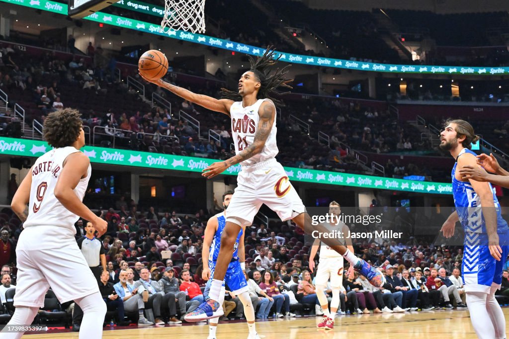 Maccabi Ra'anana v Cleveland Cavaliers