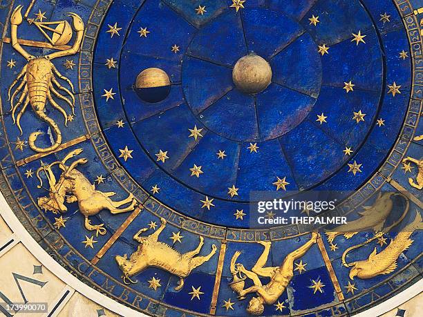 venetian horloge de - astrologie photos et images de collection