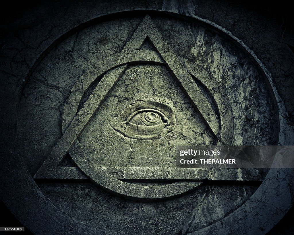 Mystic Auge-symbol mit GG circle und triangle